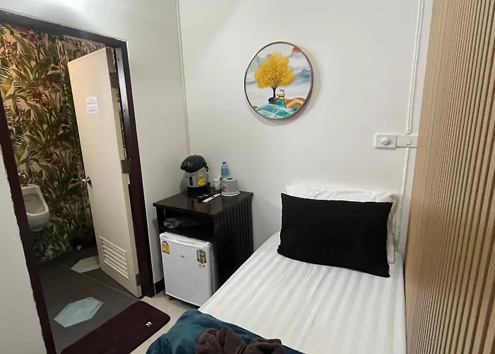 Hostel Donmueang Station Bangkok