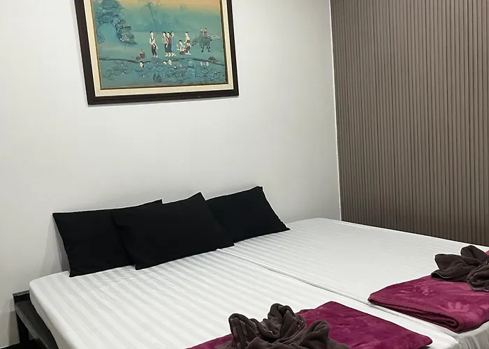 Hostel Donmueang Station