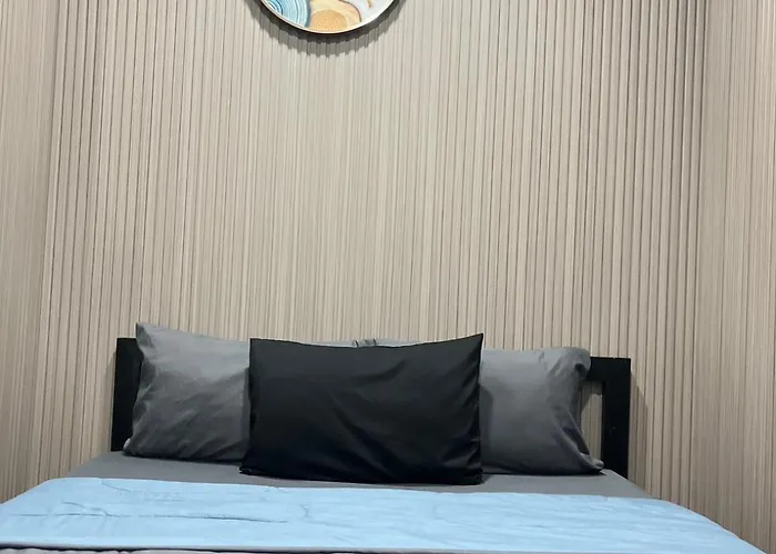 Donmueang Station Hostel *